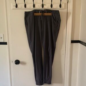Women’s Ten Tree InMotion Pacific Joggers, Dark Gray